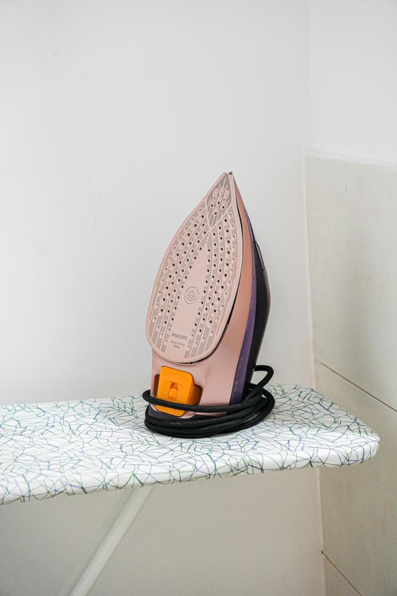 Ana - Cozy & Quiet Apt With Balcony & Garden View บูคาเรสต์ ภายนอก รูปภาพ
